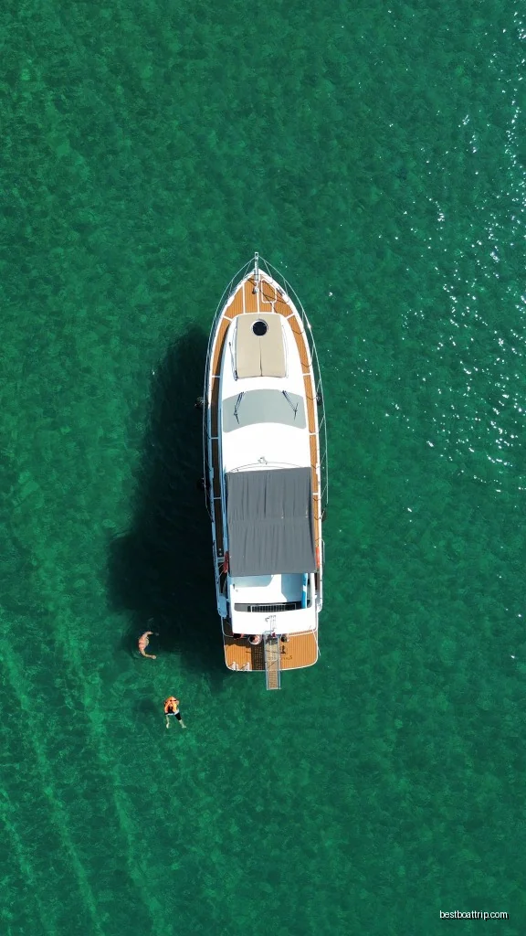 Private Yacht Tour